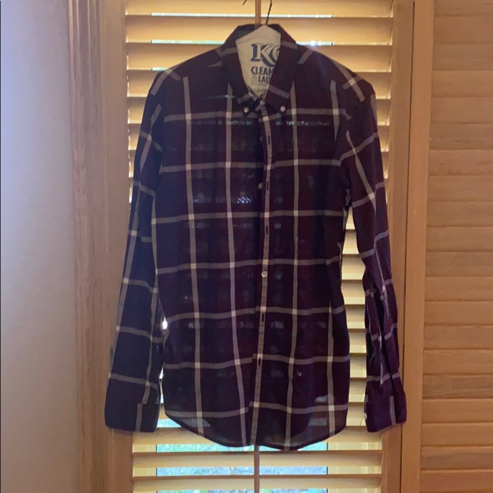 men’s long sleeve button down